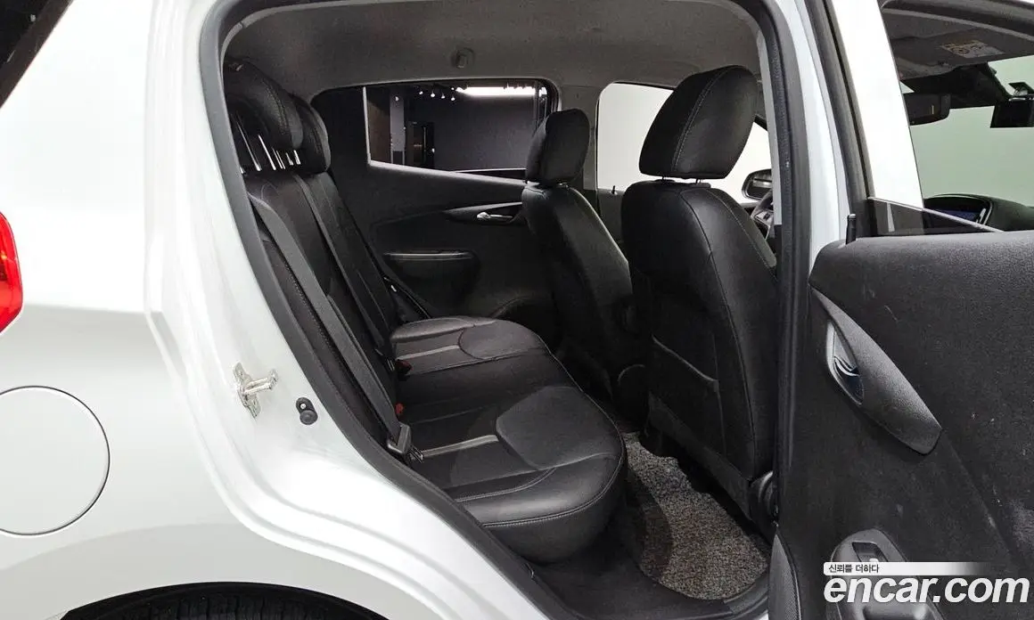 Chevrolet Spark 2020 1.0 автомат (гидро), фото 16