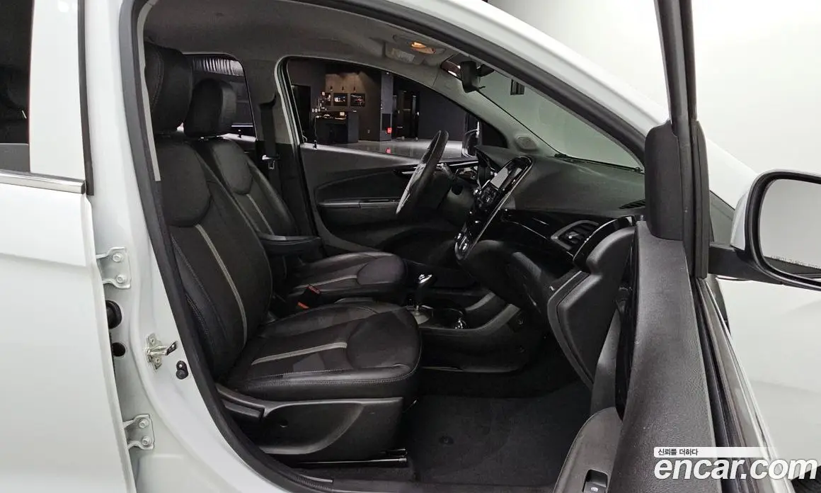 Chevrolet Spark 2020 1.0 автомат (гидро), фото 18