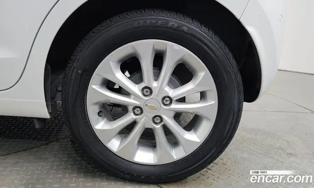 Chevrolet Spark 2020 1.0 автомат (гидро), миниатюра 7