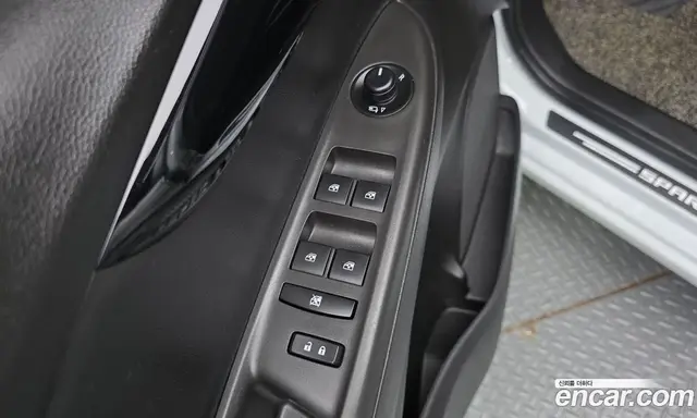 Chevrolet Spark 2020 1.0 автомат (гидро), миниатюра 11
