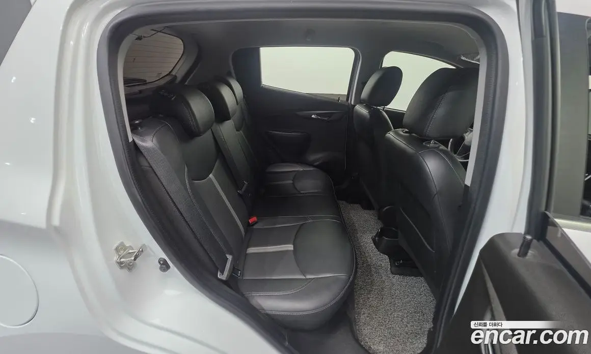 Chevrolet Spark 2020 1.0 автомат (гидро), фото 19