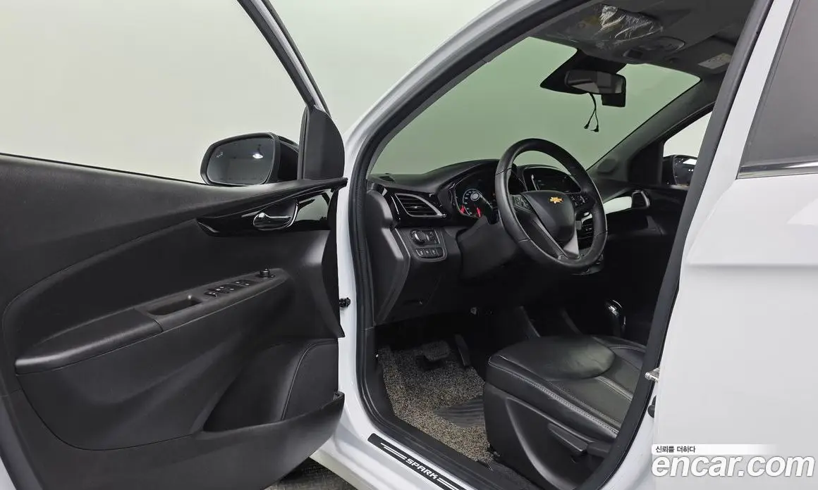 Chevrolet Spark 2020 1.0 автомат (гидро), фото 10