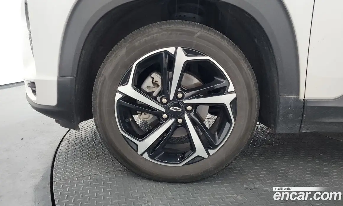 Chevrolet TrailBlazer 2022 1.3 автомат (гидро), фото 5