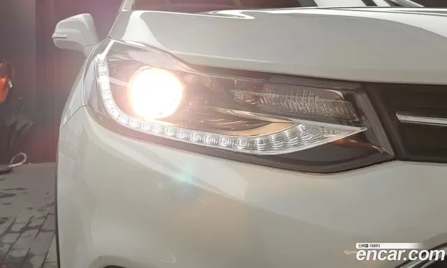 Chevrolet Trax 2017 1.6 автомат (гидро), миниатюра 8