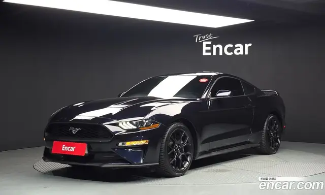 Ford Mustang 2021 2.3 автомат (гидро), миниатюра 1