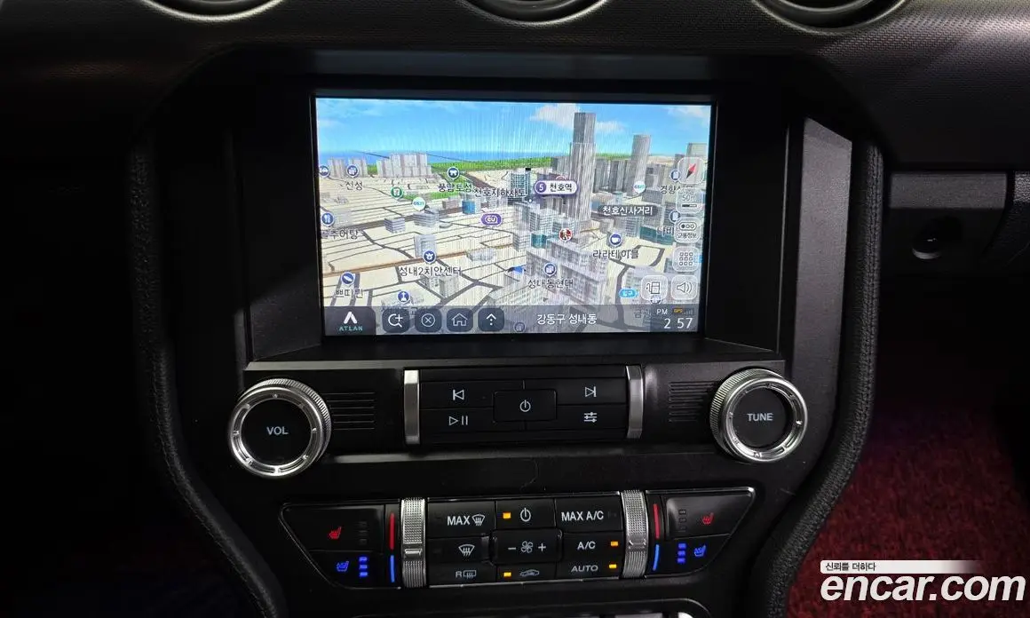 Ford Mustang 2021 2.3 автомат (гидро), фото 20