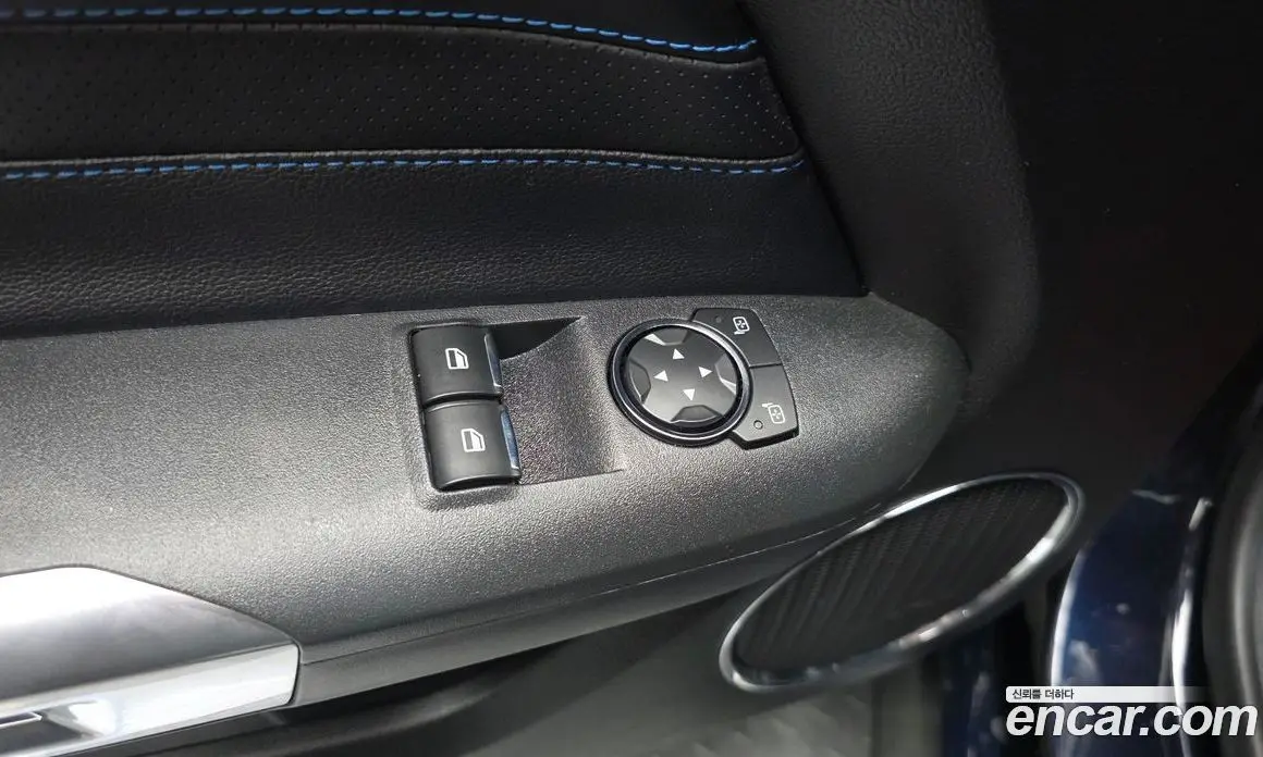Ford Mustang 2021 2.3 автомат (гидро), фото 30