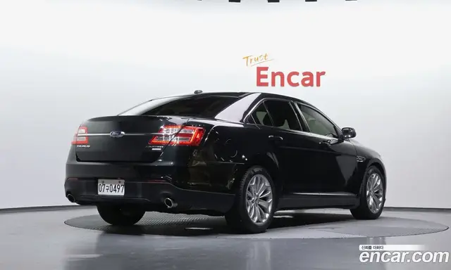 Ford Taurus 2015 2.0 автомат (гидро), миниатюра 2