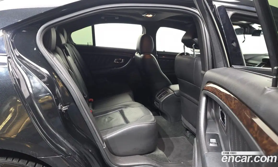 Ford Taurus 2015 2.0 автомат (гидро), фото 18