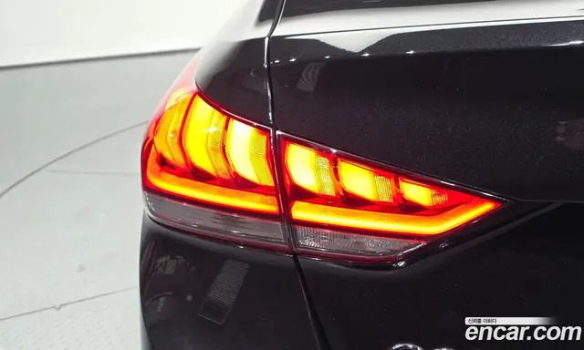 Genesis G80 2018 3.3 автомат (гидро), миниатюра 9