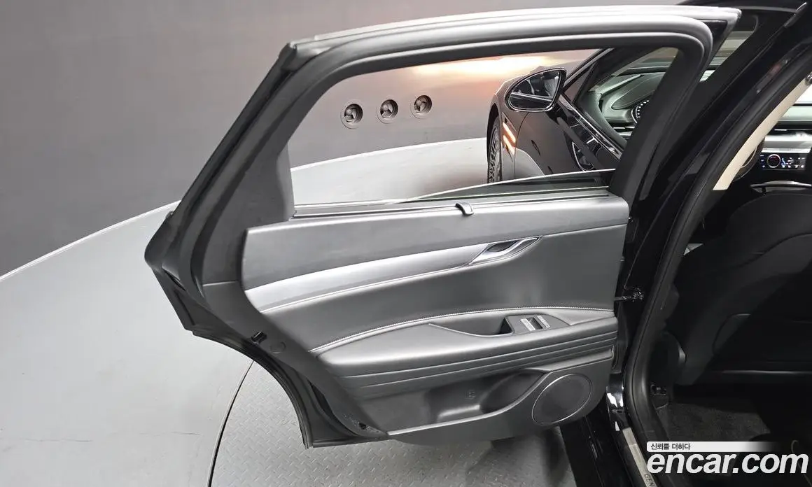Genesis G80 2023 3.5 автомат (гидро), фото 14