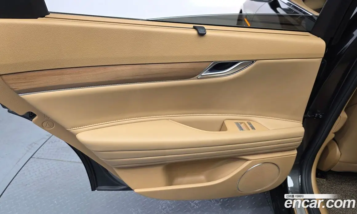 Genesis G80 2024 3.5 автомат (гидро), фото 15