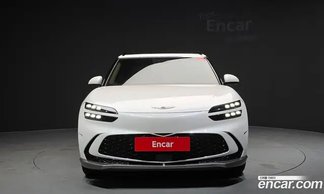 Genesis GV60 2023 0.1 автомат (гидро), миниатюра 3