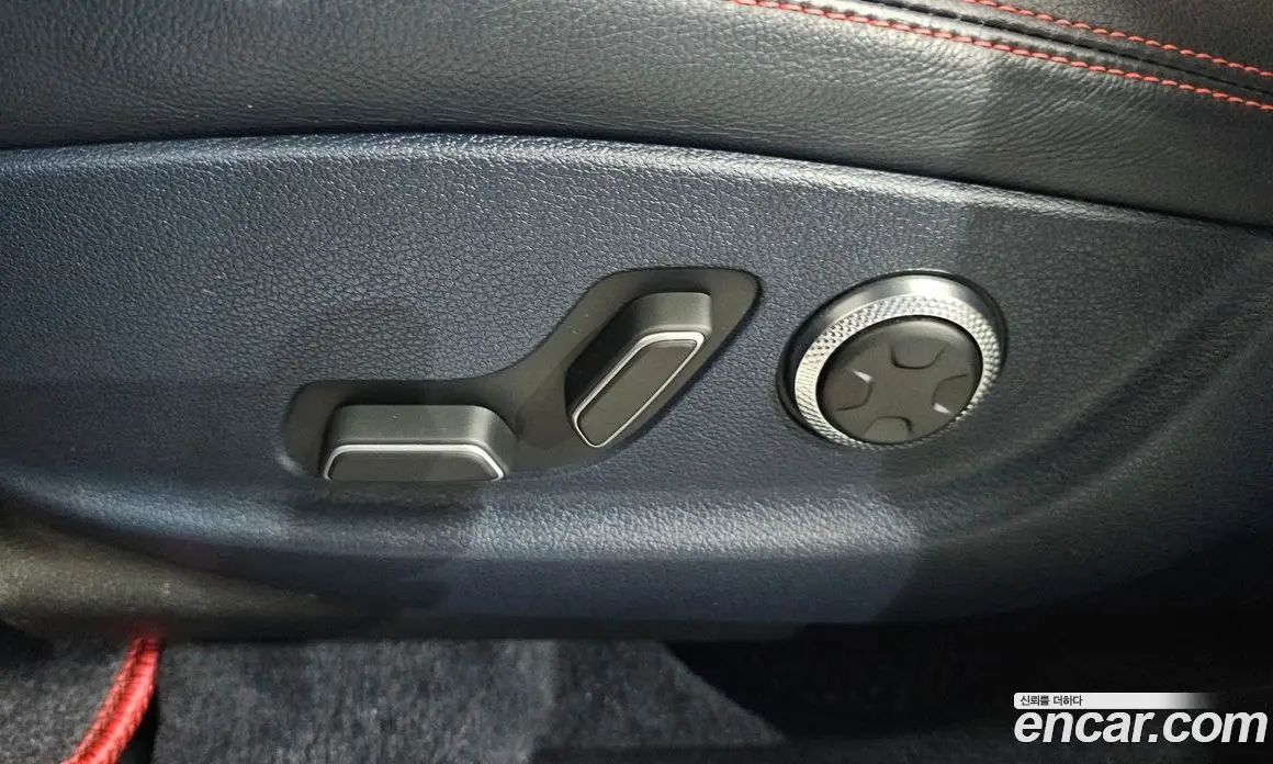 Genesis GV70 2021 2.5 автомат (гидро), фото 35