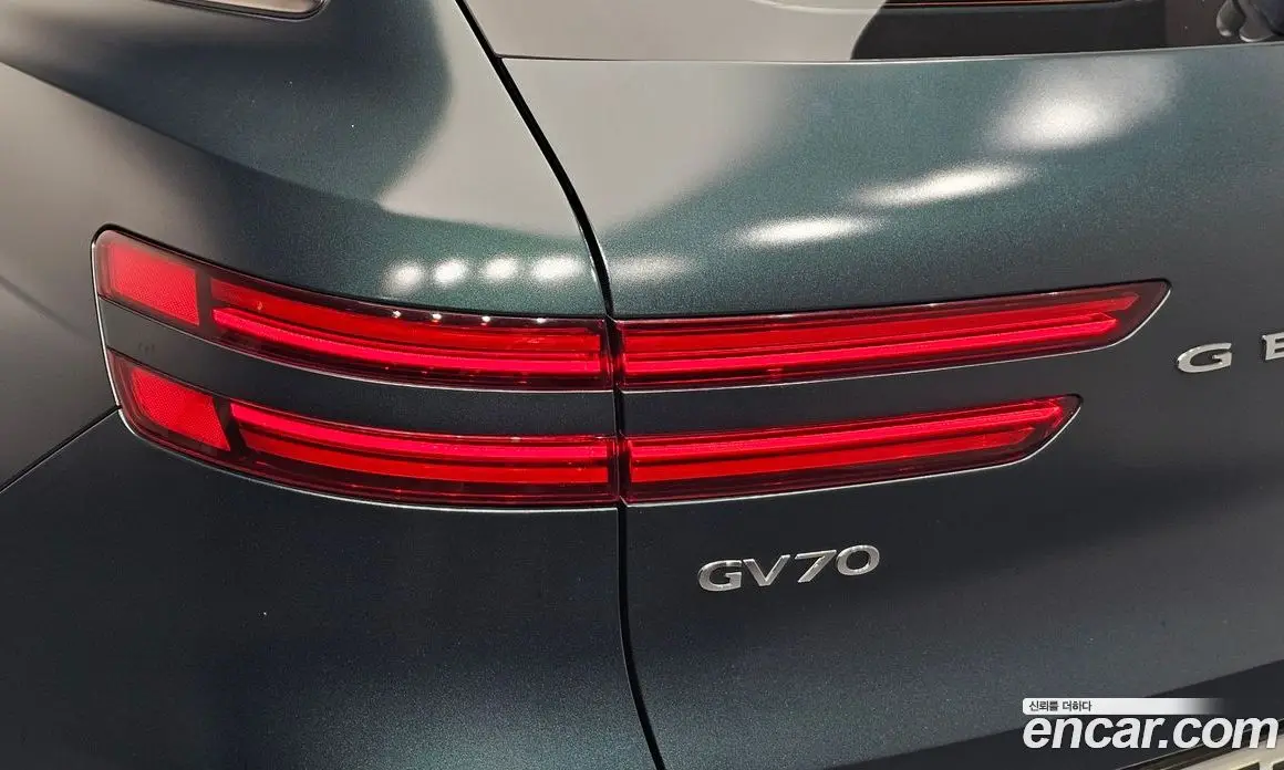 Genesis GV70 2021 2.5 автомат (гидро), фото 9
