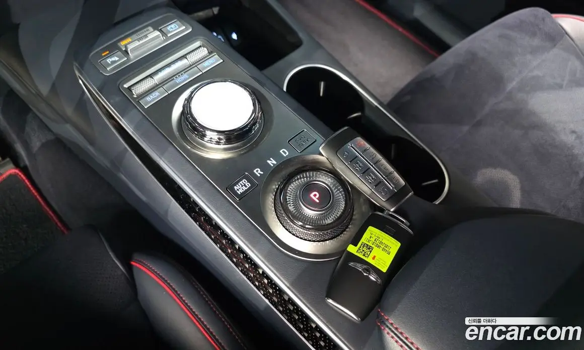 Genesis GV70 2021 3.5 автомат (гидро), фото 12