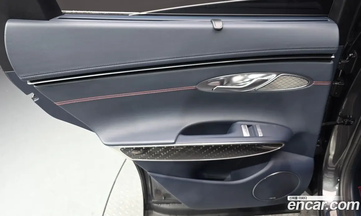 Genesis GV70 2021 3.5 автомат (гидро), фото 15