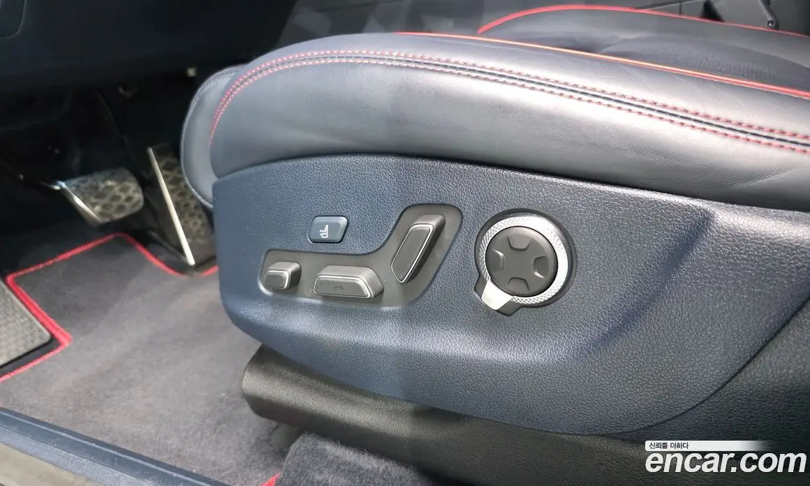Genesis GV70 2021 3.5 автомат (гидро), фото 22