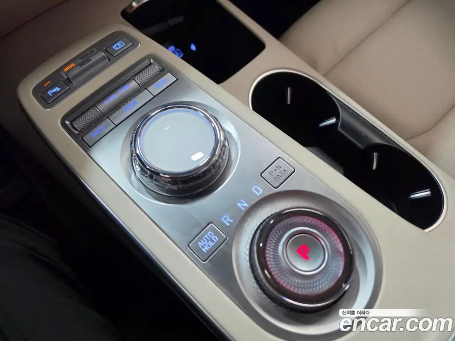 Genesis GV70 2022 2.5 автомат (гидро), фото 13