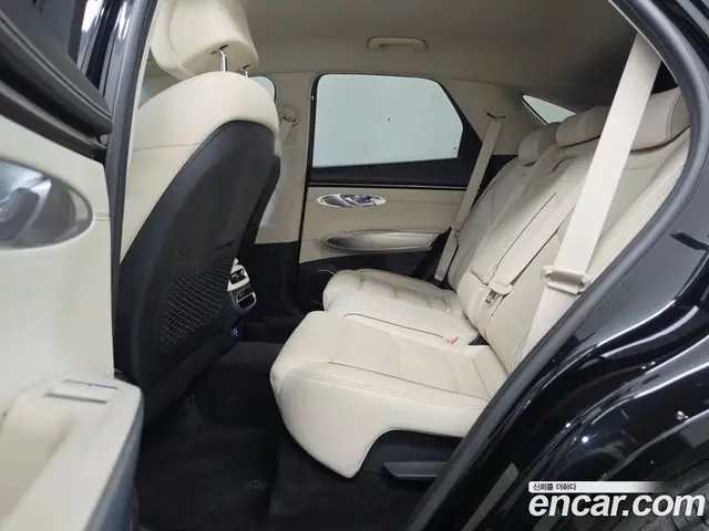 Genesis GV70 2022 2.5 автомат (гидро), миниатюра 10