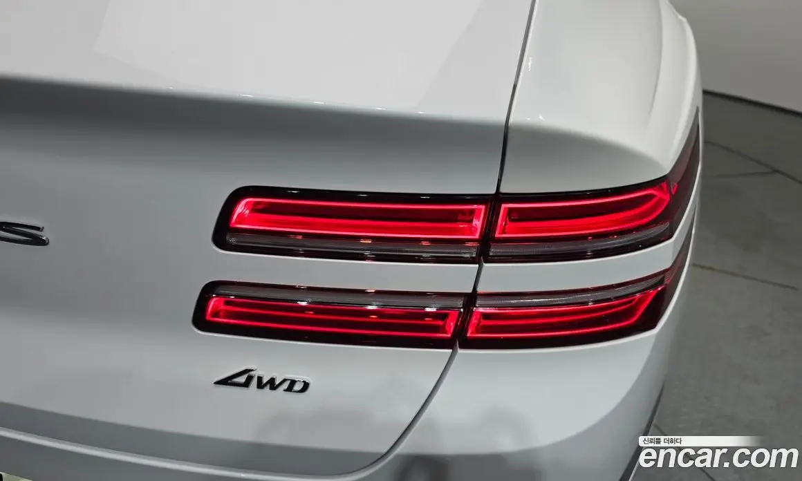 Genesis GV80 2022 3.5 автомат (гидро), фото 9