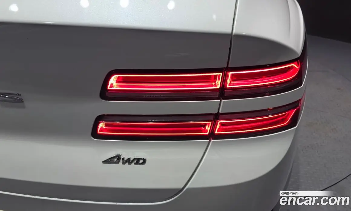 Genesis GV80 2022 3.5 автомат (гидро), фото 9