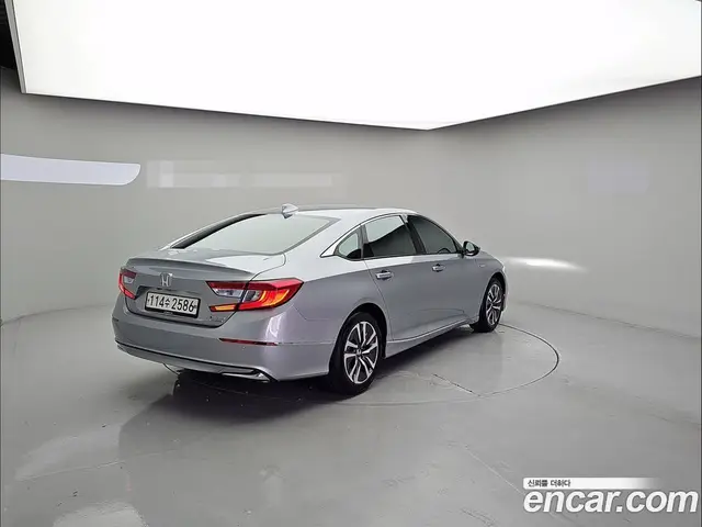 Honda Accord 2020 2.0 автомат (гидро), миниатюра 2