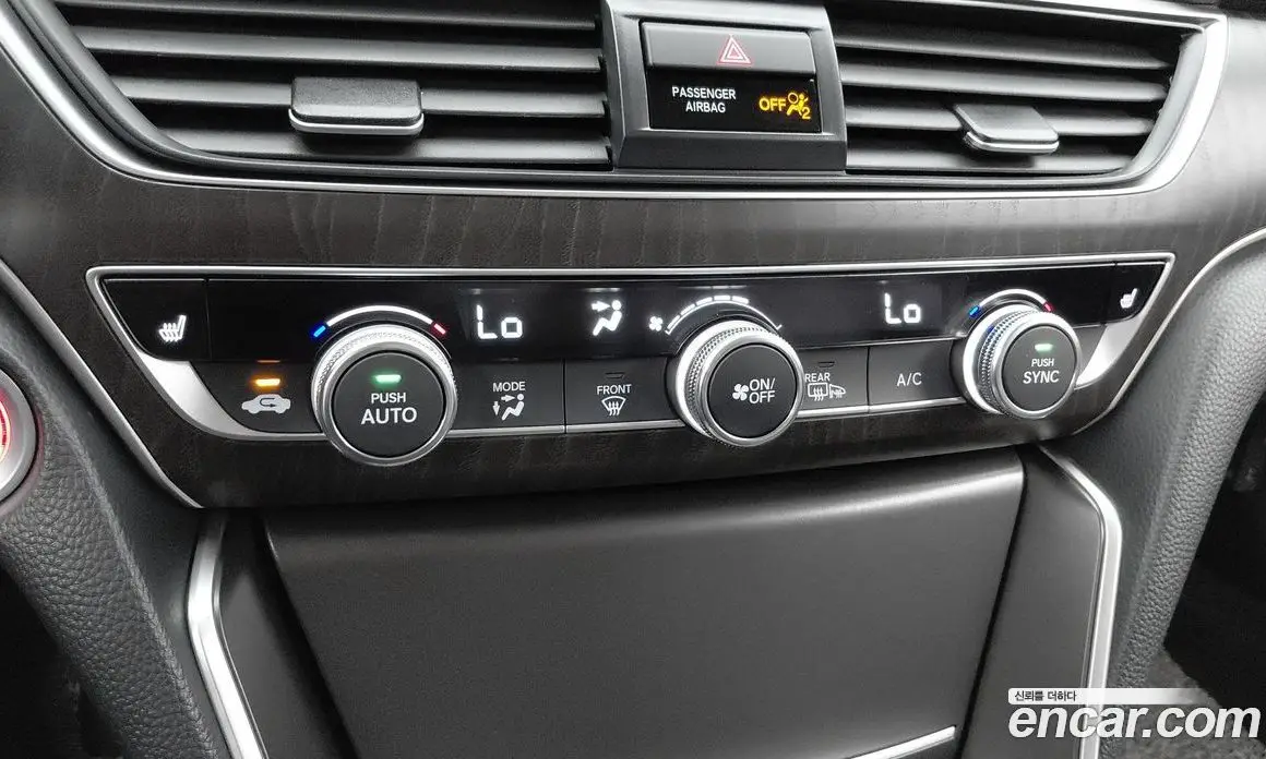 Honda Accord 2020 2.0 автомат (гидро), фото 17