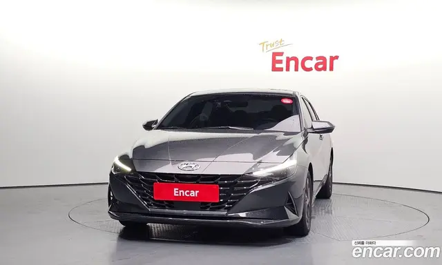 Hyundai Avante 2021 1.6 автомат (гидро), миниатюра 3
