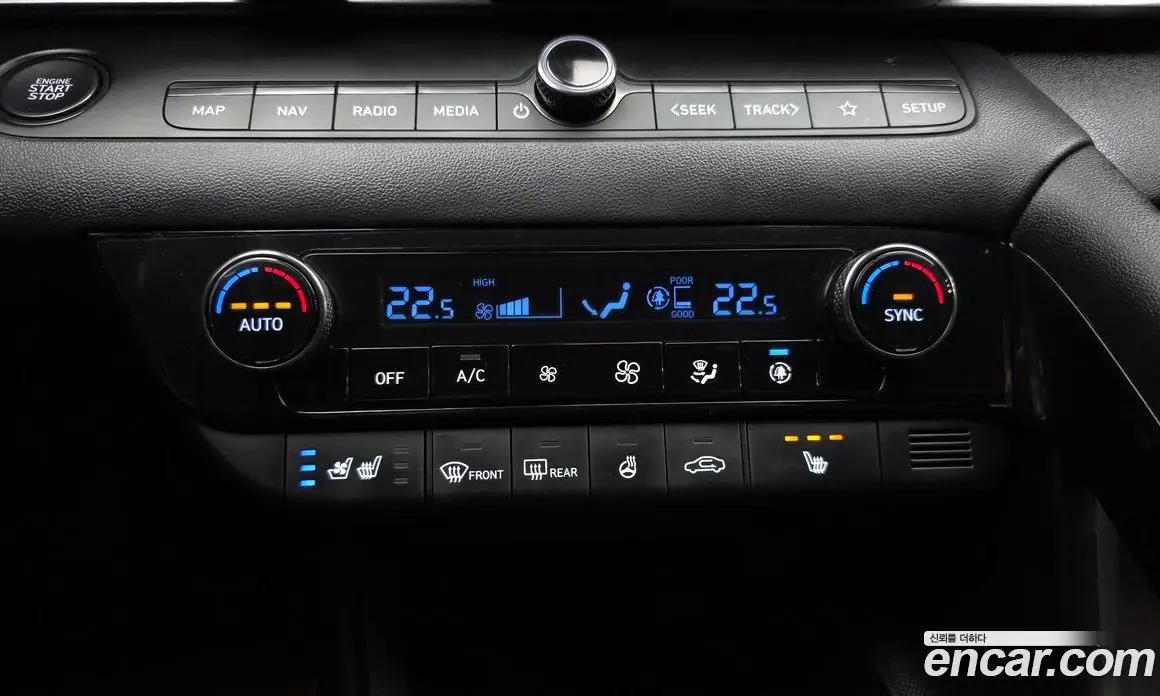 Hyundai Avante 2021 1.6 автомат (гидро), фото 17