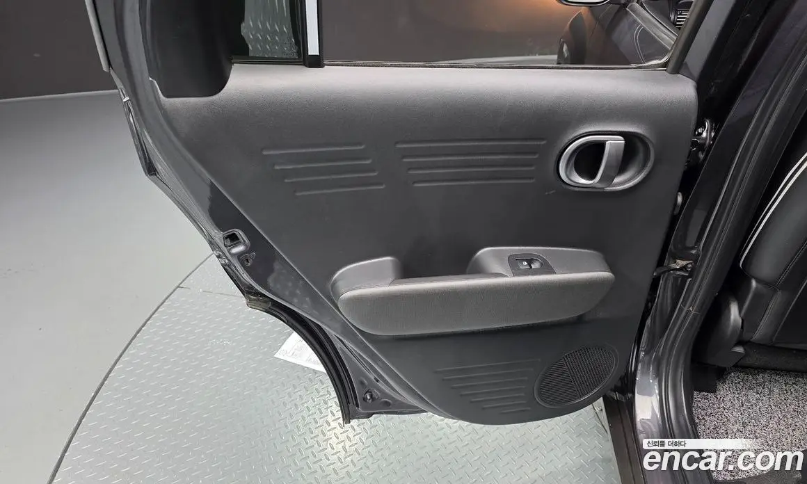 Hyundai Casper 2024 1.0 автомат (гидро), фото 15