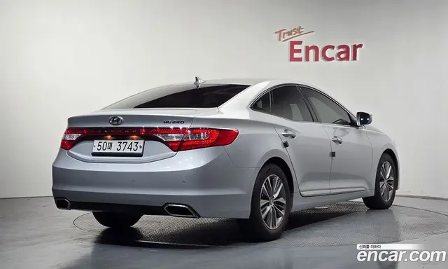 Hyundai Grandeur 2014 2.4 автомат (гидро), миниатюра 2