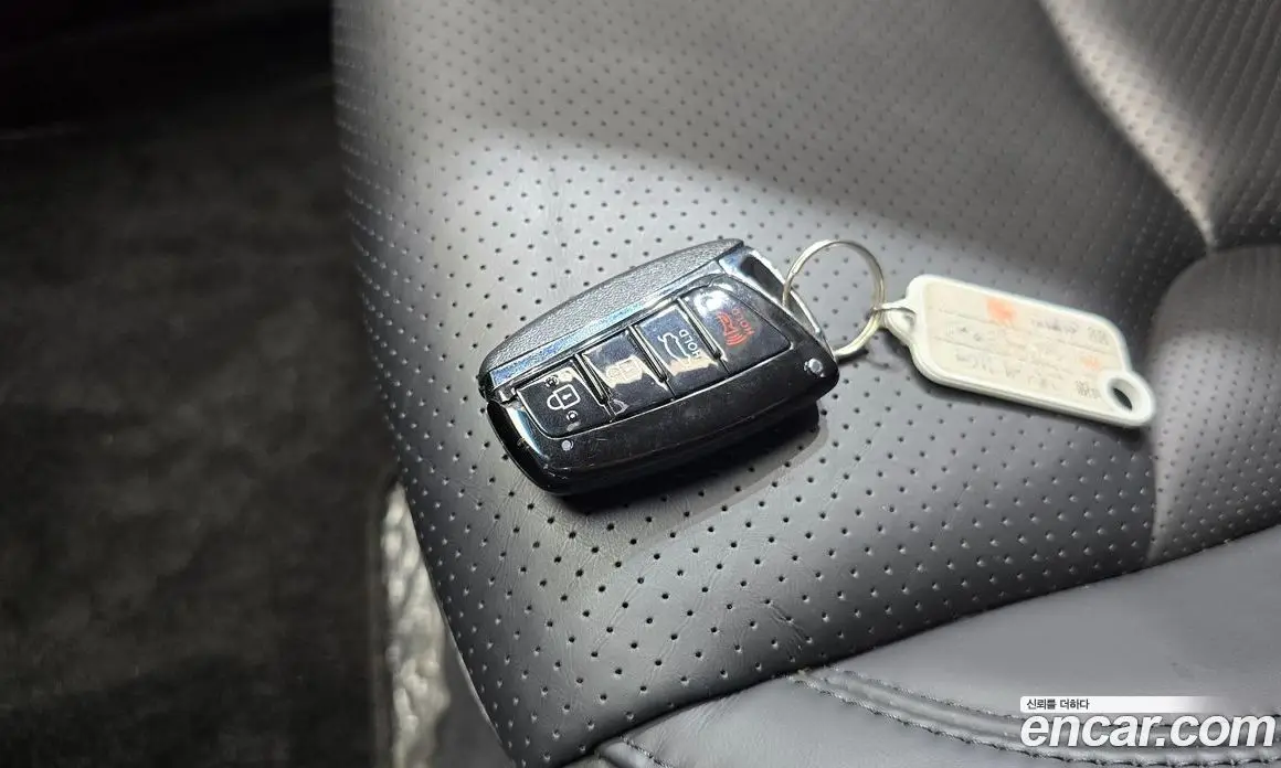 Hyundai Grandeur 2014 2.4 автомат (гидро), фото 19
