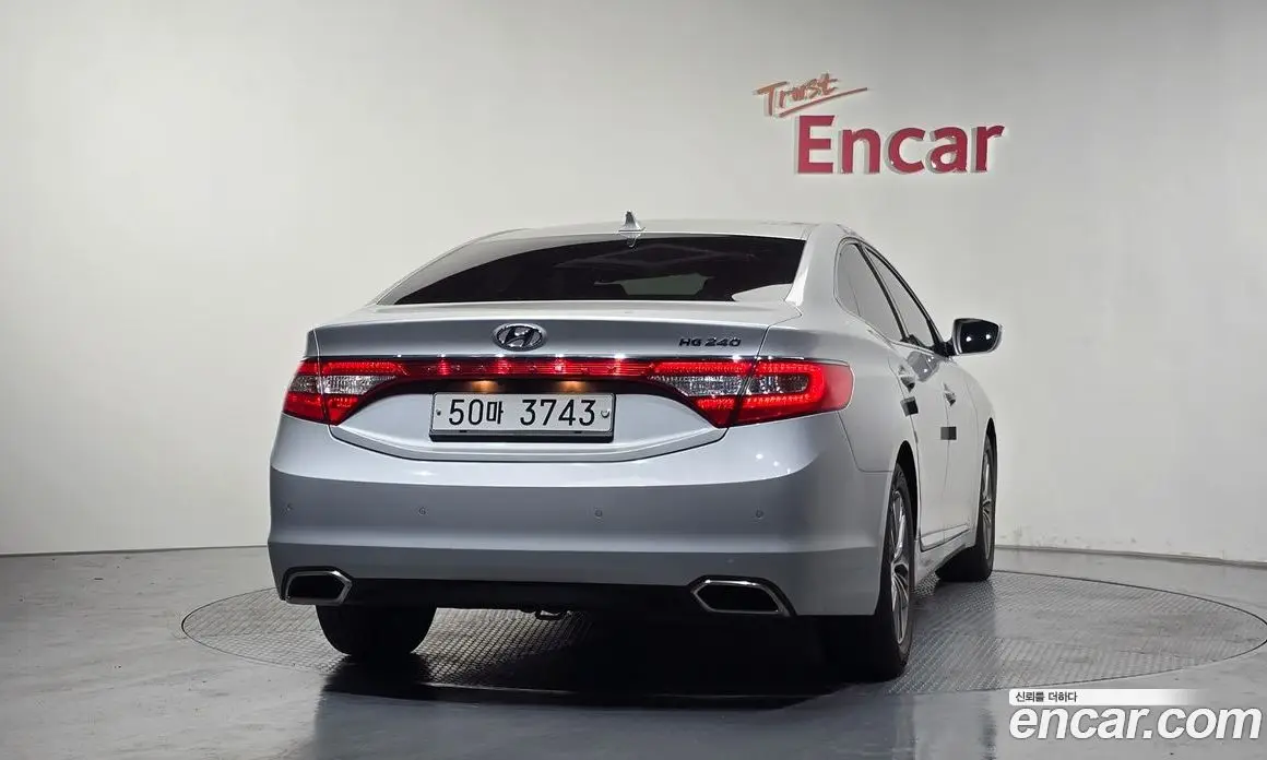 Hyundai Grandeur 2014 2.4 автомат (гидро), фото 4