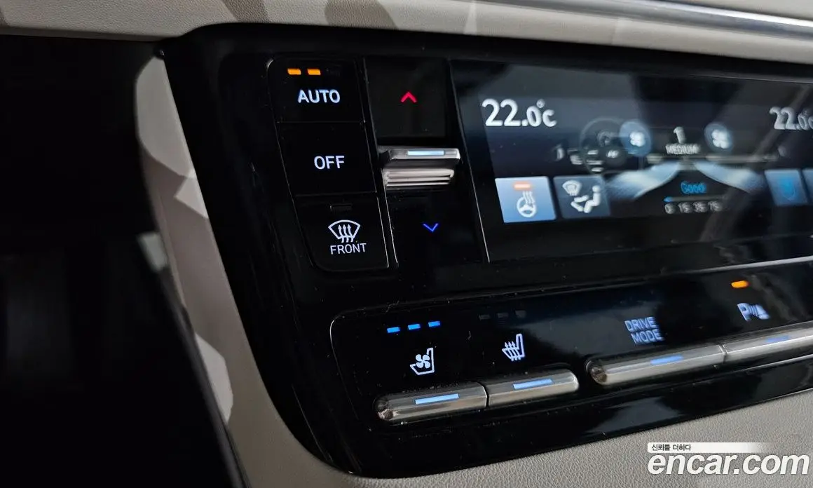 Hyundai Grandeur 2021 2.5 автомат (гидро), фото 19