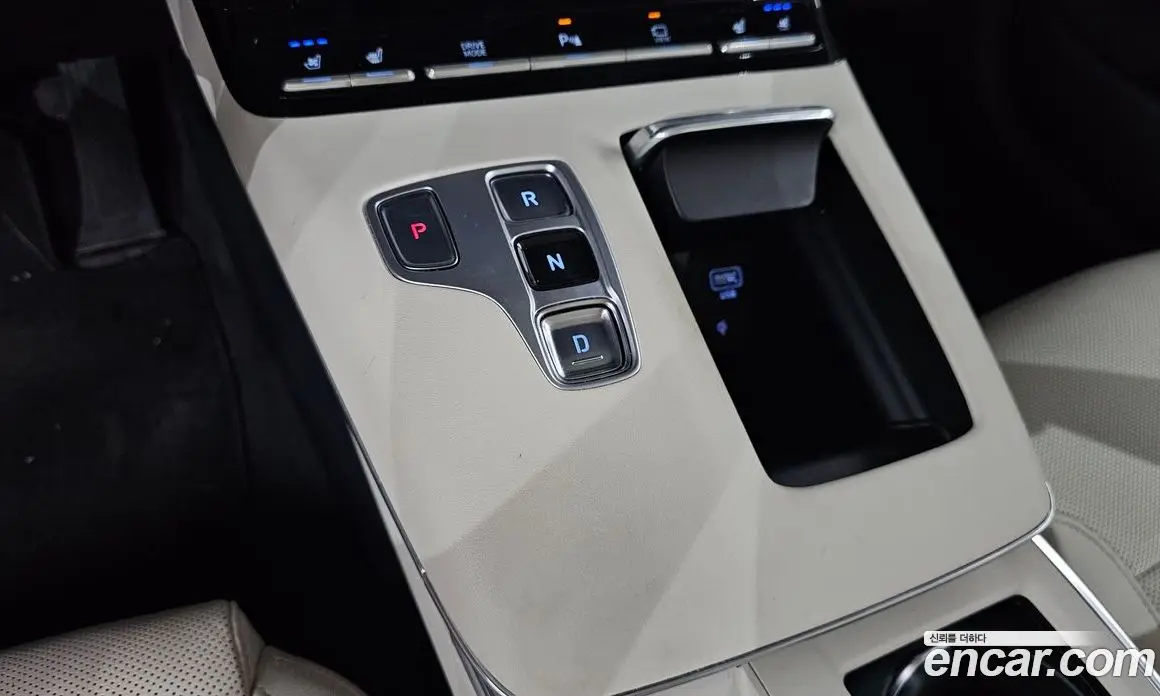 Hyundai Grandeur 2021 2.5 автомат (гидро), фото 9