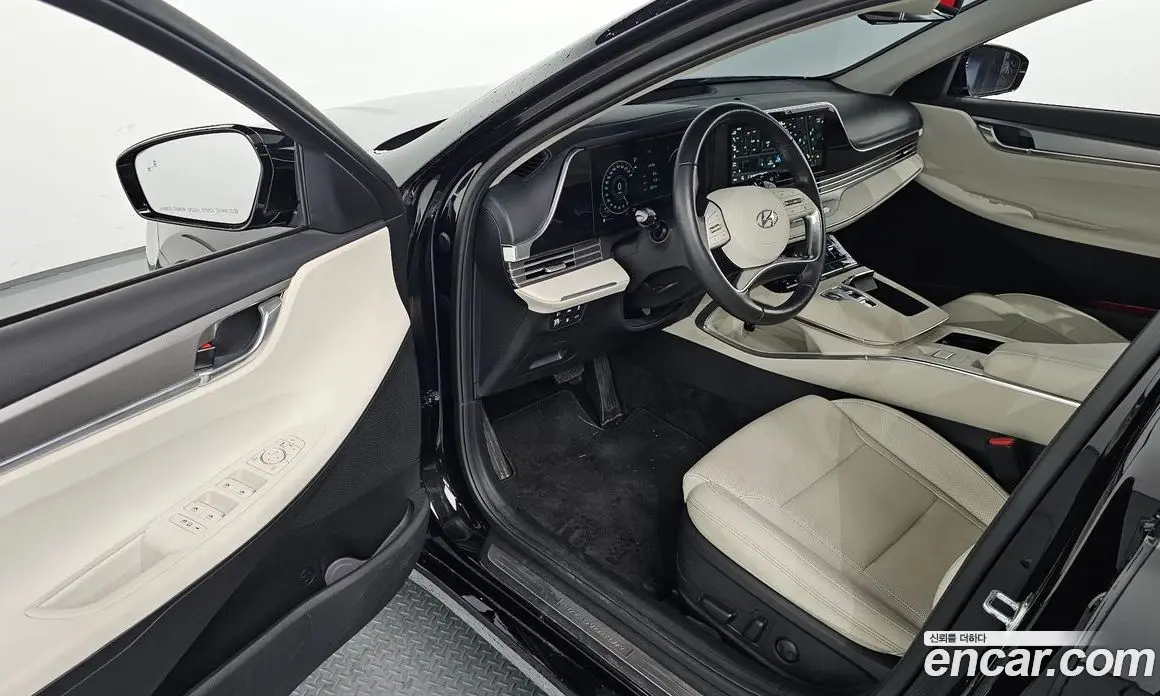 Hyundai Grandeur 2021 2.5 автомат (гидро), фото 10