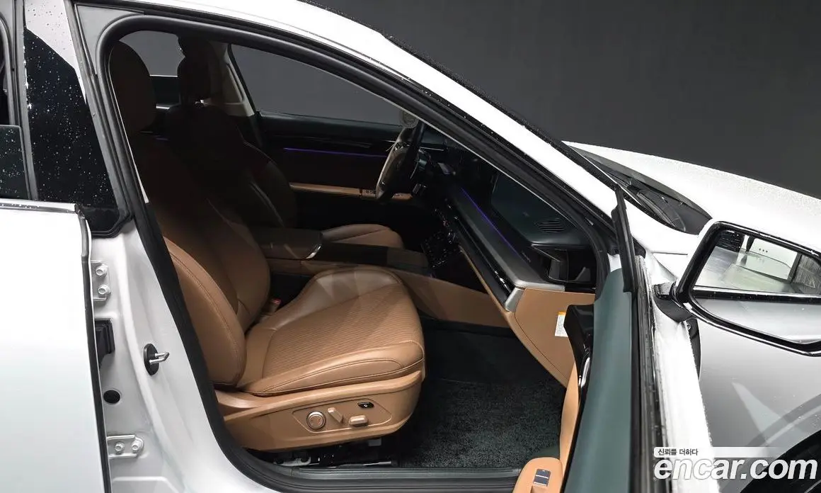 Hyundai Grandeur 2024 1.6 автомат (гидро), фото 17