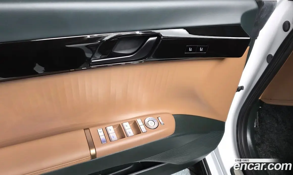 Hyundai Grandeur 2024 1.6 автомат (гидро), фото 33