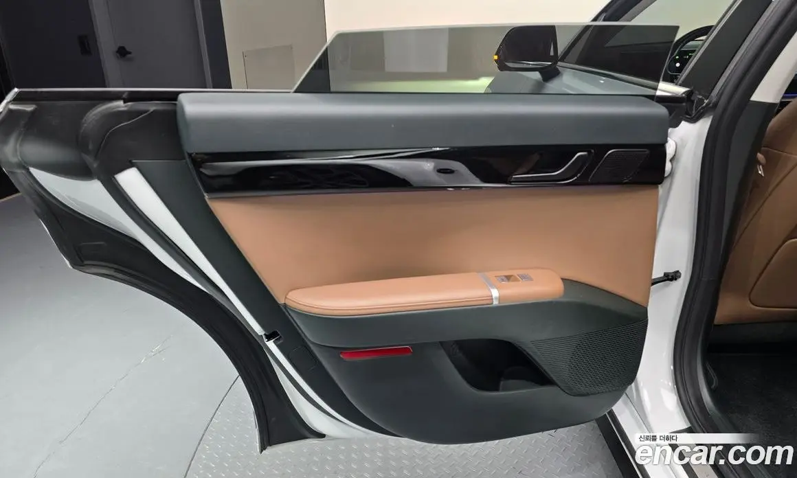 Hyundai Grandeur 2024 1.6 автомат (гидро), фото 15