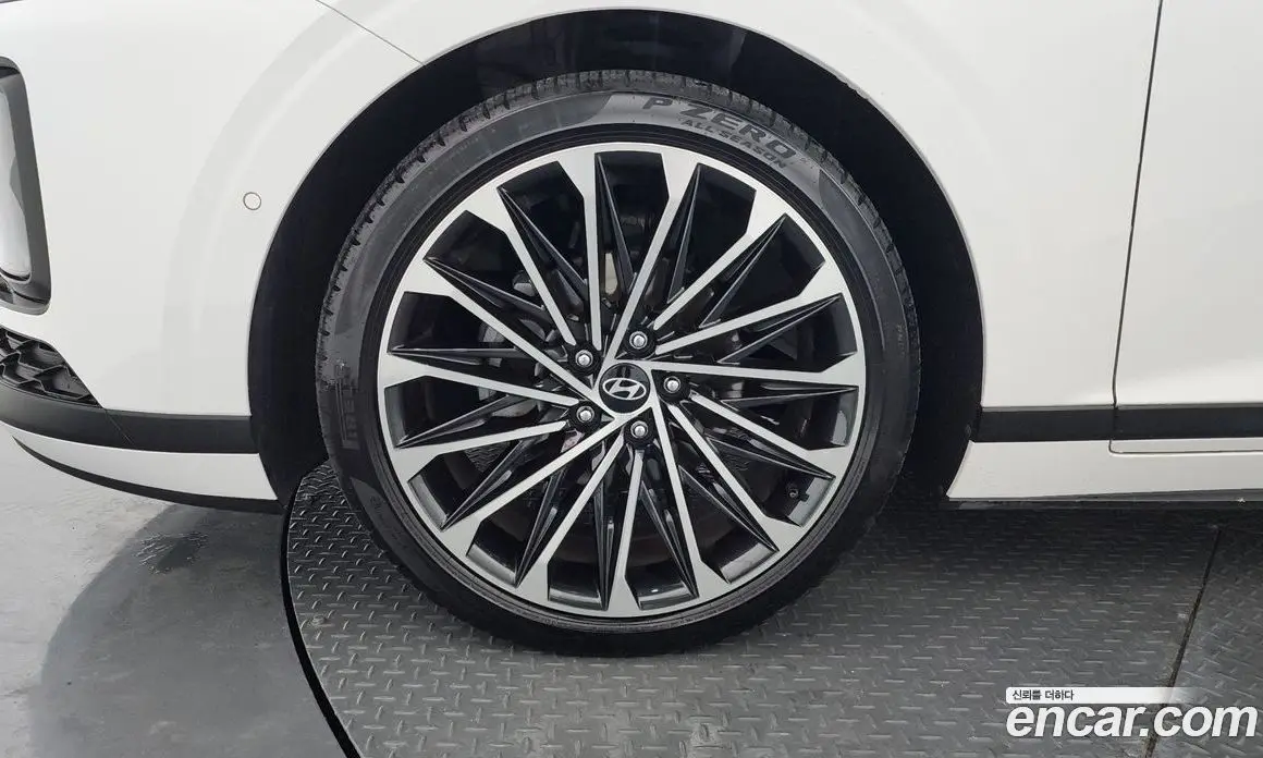 Hyundai Grandeur 2024 1.6 автомат (гидро), фото 5