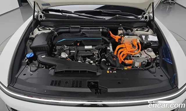 Hyundai Grandeur 2024 1.6 автомат (гидро), миниатюра 5