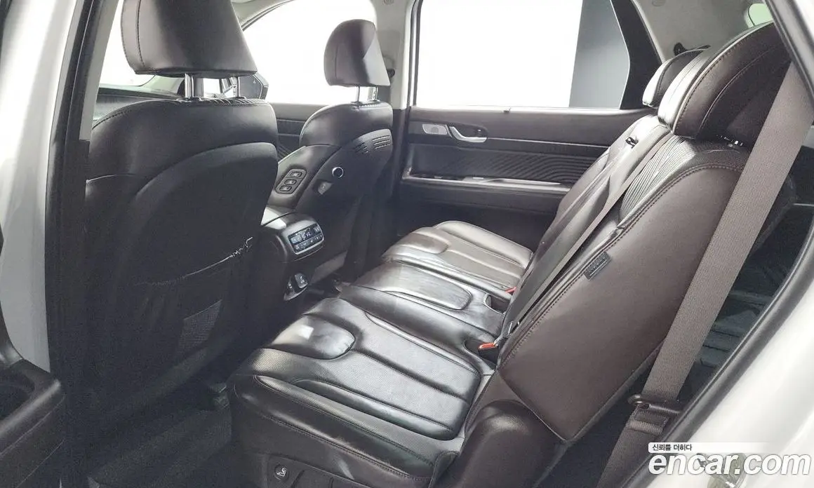 Hyundai Palisade 2022 2.2 автомат (гидро), фото 26