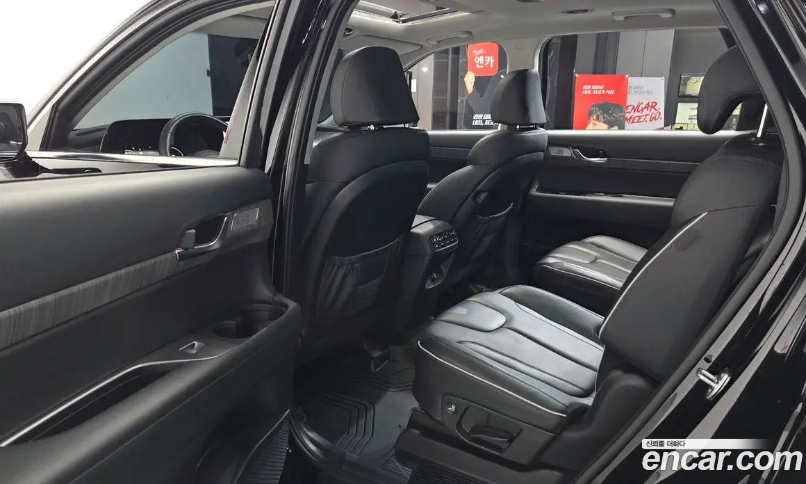 Hyundai Palisade 2023 3.8 автомат (гидро), фото 16