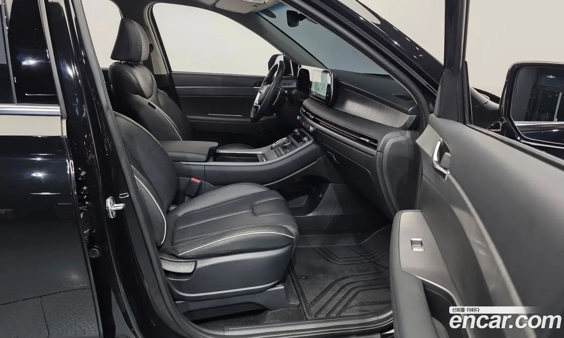 Hyundai Palisade 2023 3.8 автомат (гидро), фото 17