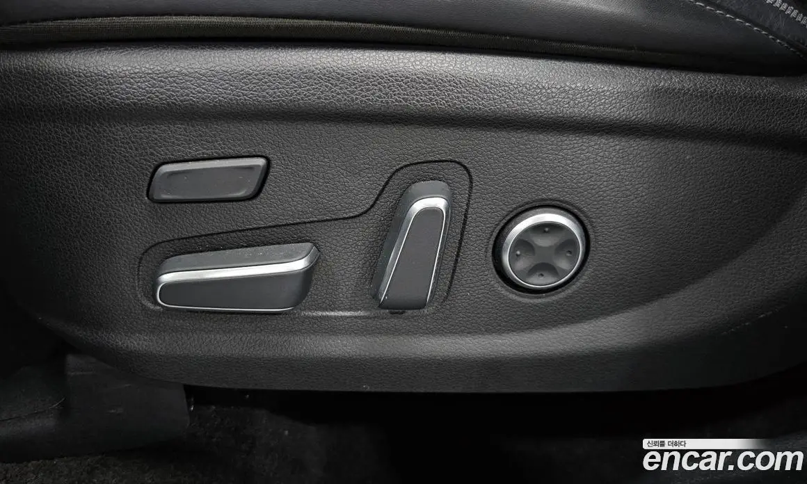 Hyundai Santa Fe 2021 2.2 автомат (гидро), фото 32