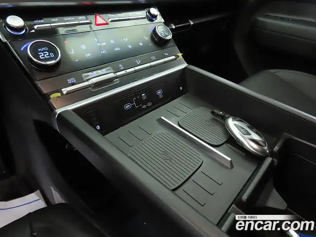 Hyundai Santa Fe 2024 2.5 автомат (гидро), миниатюра 12