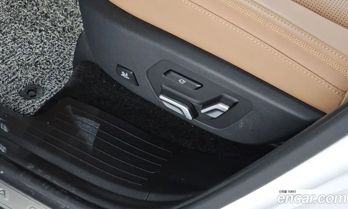 Hyundai Santa Fe 2025 1.6 автомат (гидро), фото 25