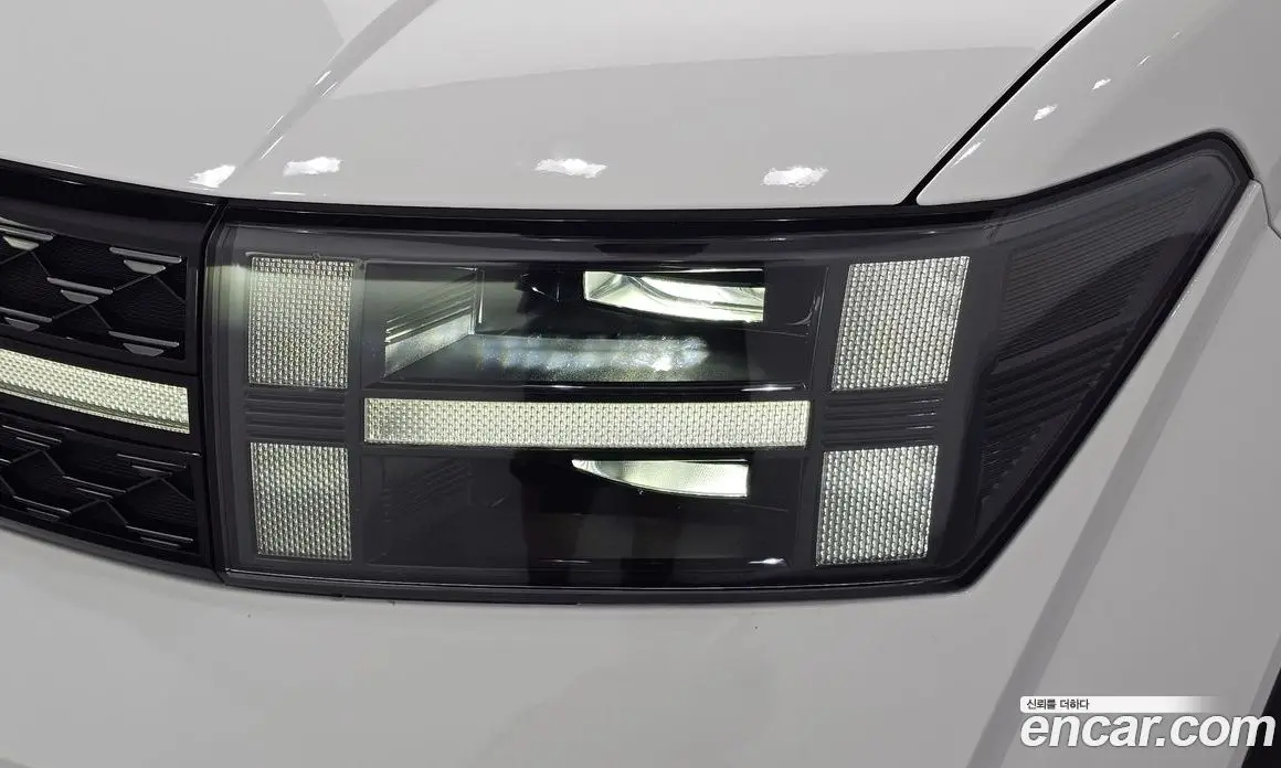 Hyundai Santa Fe 2025 1.6 автомат (гидро), фото 8