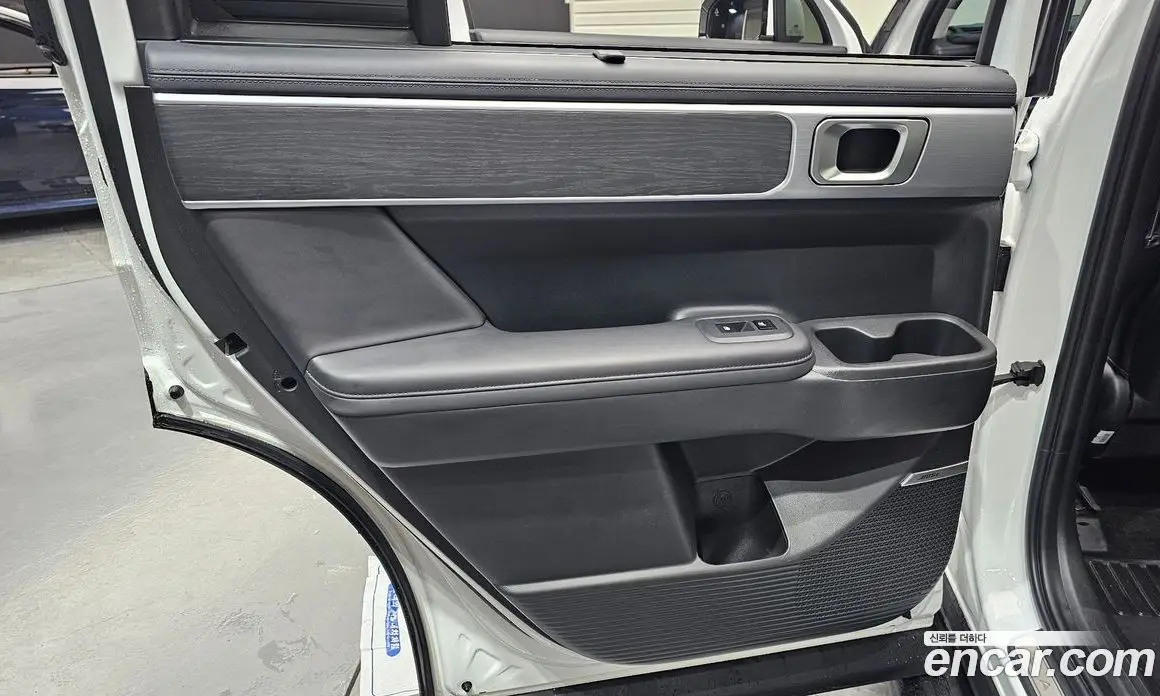 Hyundai Santa Fe 2025 1.6 автомат (гидро), фото 14